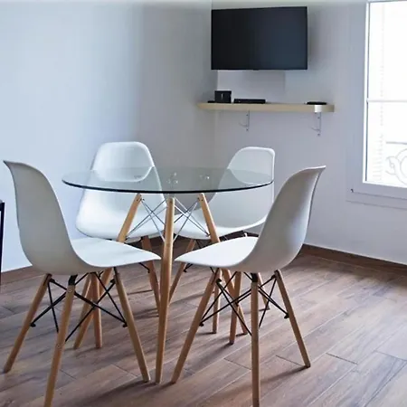 Apartment Modern & Nice
