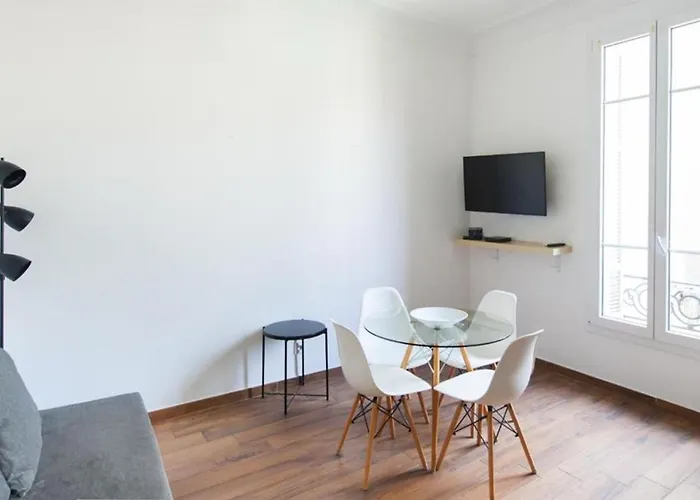 Modern & Nice